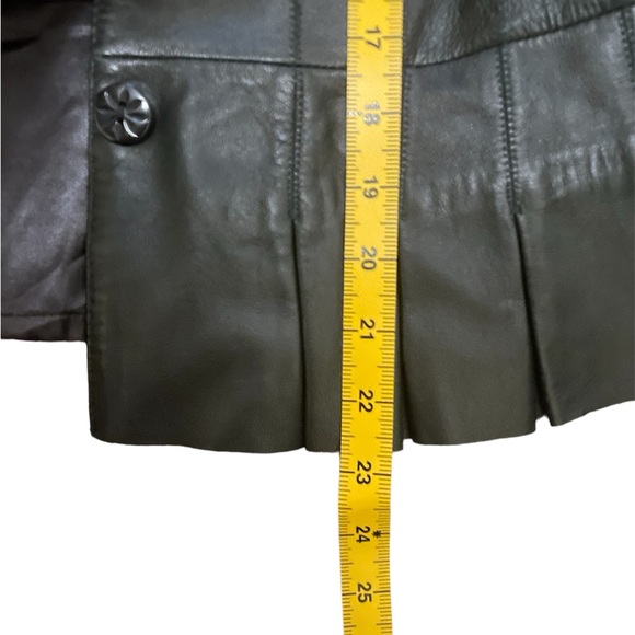 Black leather cropped Coldwater  Creek blazer - Picture 4 of 5